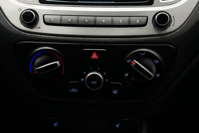 Hyundai Solaris II Рестайлинг с пробегом 2020 года, цена 1 599 000 рублей, 95000 км, седан, Автокод Объявления