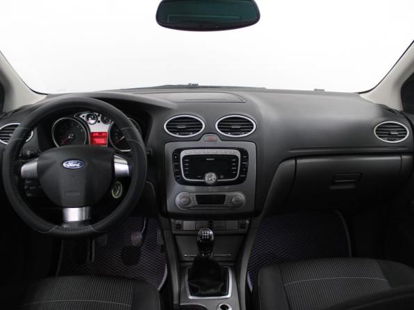 Ford Focus II Рестайлинг с пробегом 2009 года, цена 639 900 рублей, 228422 км, седан, Автокод Объявления