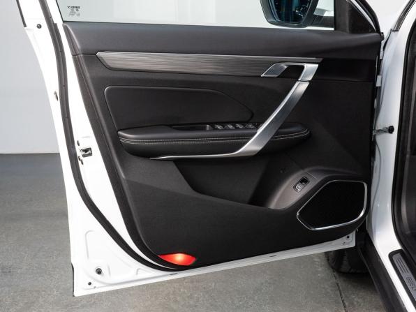 Geely Atlas Pro с пробегом 2024 года, цена 2 330 000 рублей, 40250 км, внедорожник, Автокод Объявления