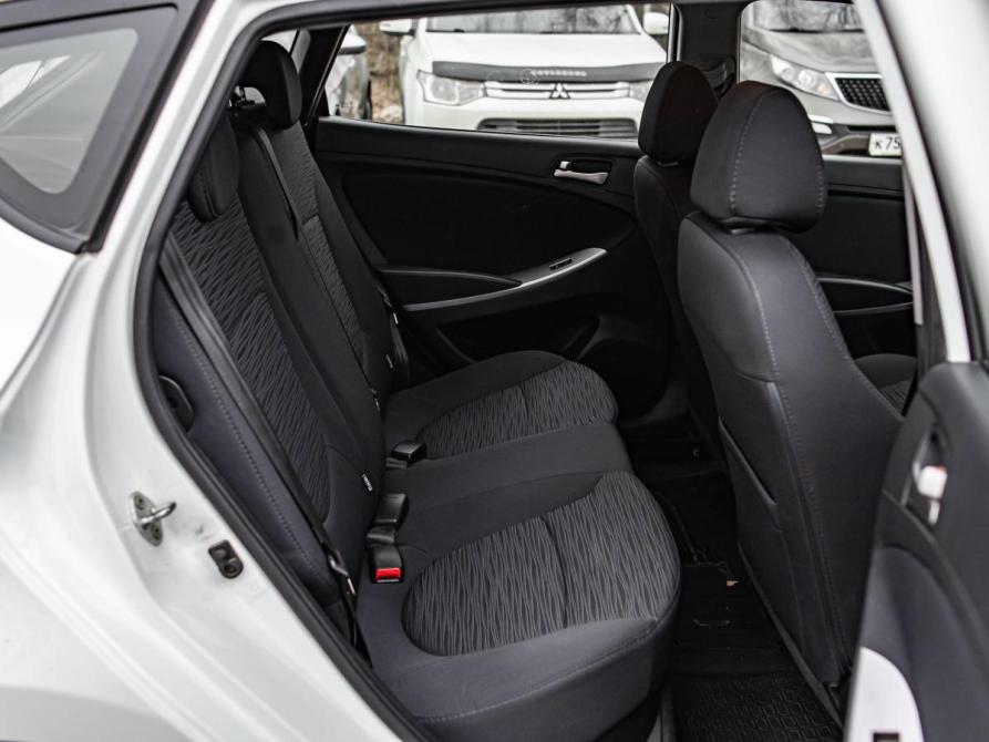 Hyundai Solaris I Рестайлинг Санкт-Петербург  - изображение 10