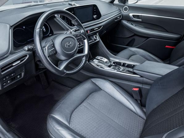 Hyundai Sonata VIII (DN8) с пробегом 2020 года, цена 2 688 000 рублей, 55386 км, седан, Автокод Объявления