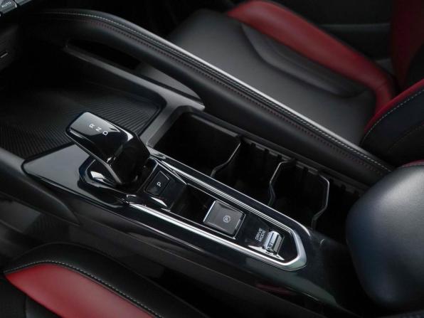 Geely Coolray I Рестайлинг с пробегом 2023 года, цена 2 000 999 рублей, 56755 км, внедорожник, Автокод Объявления