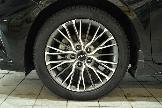 Kia Cerato IV Рестайлинг с пробегом 2022 года, цена 2 300 000 рублей, 80000 км, седан, Автокод Объявления