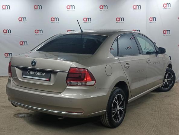 Volkswagen Polo V Рестайлинг с пробегом 2015 года, цена 799 000 рублей, 250000 км, седан, Автокод Объявления