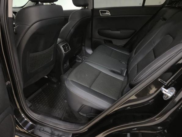 Kia Sportage IV Рестайлинг с пробегом 2018 года, цена 2 220 000 рублей, 67845 км, внедорожник, Автокод Объявления
