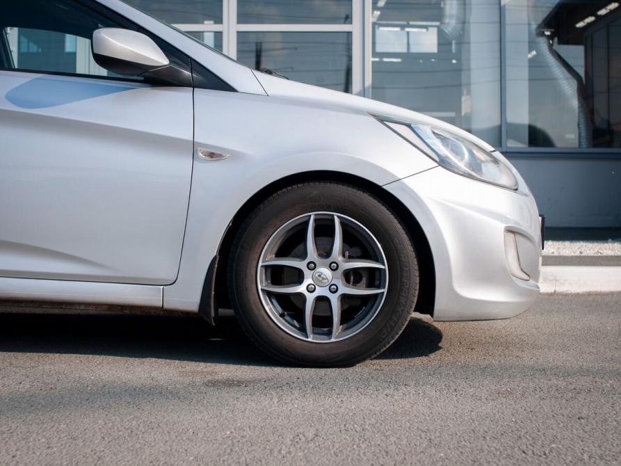 Hyundai Solaris I Курган  - изображение 8