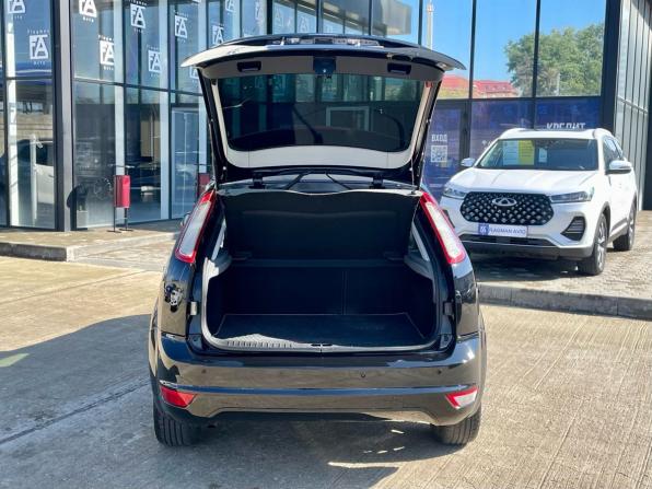 Ford Focus II Рестайлинг с пробегом 2009 года, цена 756 000 рублей, 268092 км, хэтчбек, Автокод Объявления