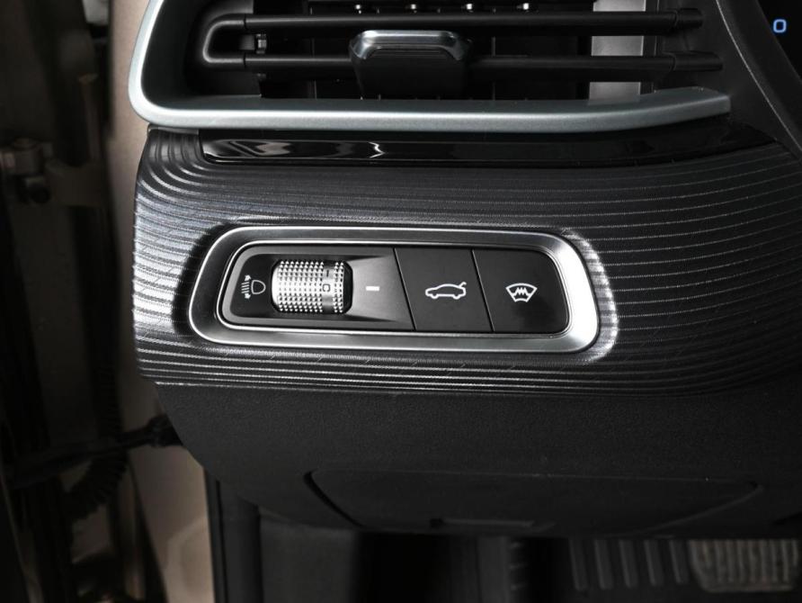 Geely Emgrand II Ростов-на-Дону  - изображение 19