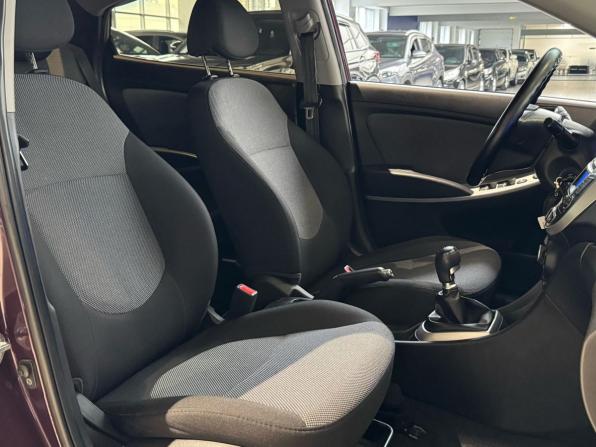 Hyundai Solaris I с пробегом 2013 года, цена 670 000 рублей, 163289 км, седан, Автокод Объявления