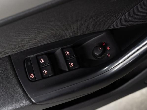 Audi Q3 I (8U) с пробегом 2014 года, цена 1 599 000 рублей, 167114 км, внедорожник, Автокод Объявления