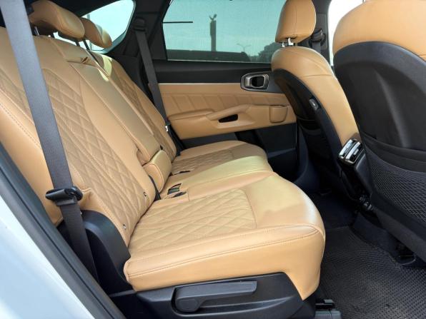 Kia Sorento IV с пробегом 2022 года, цена 3 645 000 рублей, 93000 км, внедорожник, Автокод Объявления