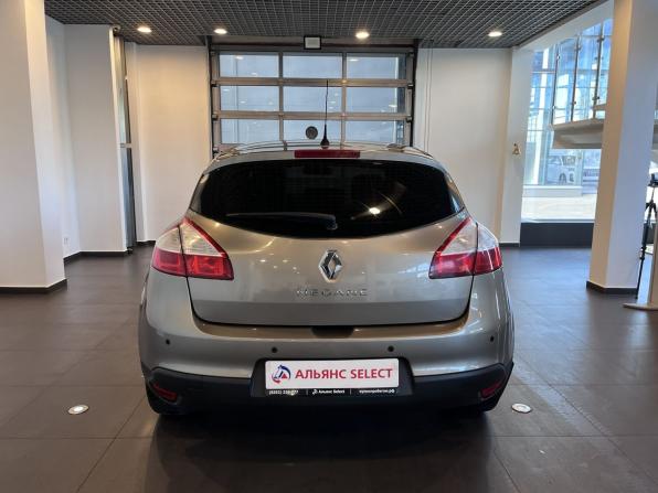 Renault Megane III с пробегом 2012 года, цена 670 000 рублей, 220875 км, хэтчбек, Автокод Объявления