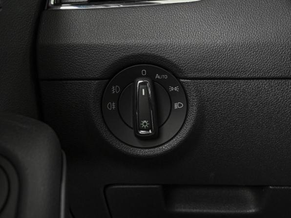 Skoda Octavia III (A7) Рестайлинг с пробегом 2017 года, цена 1 612 000 рублей, 150914 км, лифтбек, Автокод Объявления