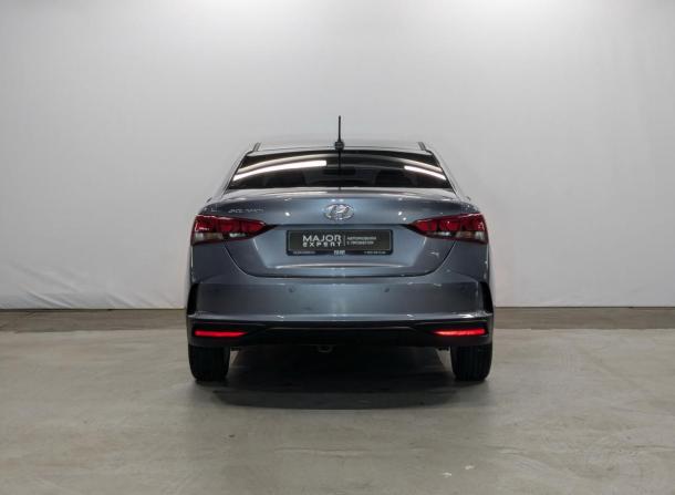 Hyundai Solaris II Рестайлинг с пробегом 2020 года, цена 1 575 000 рублей, 51620 км, седан, Автокод Объявления