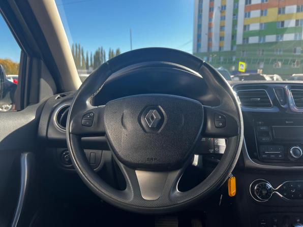 Renault Sandero II Рестайлинг с пробегом 2018 года, цена 1 071 000 рублей, 73133 км, хэтчбек, Автокод Объявления