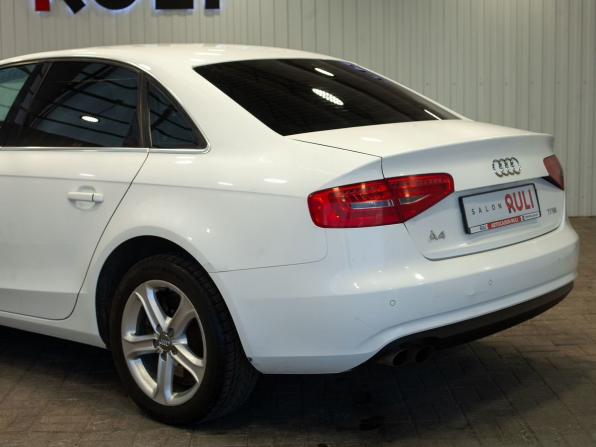 Audi A4 IV (B8) Рестайлинг с пробегом 2012 года, цена 1 250 000 рублей, 203021 км, седан, Автокод Объявления