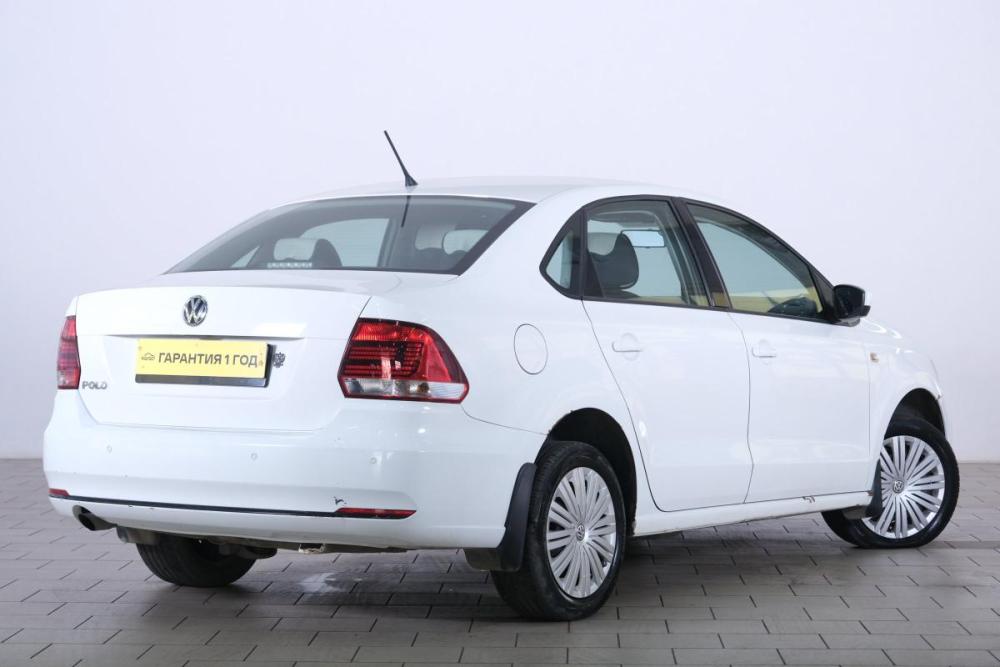 Volkswagen Polo V Рестайлинг Омск  - изображение 7