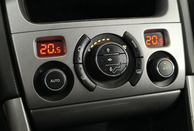 Peugeot 308 I с пробегом 2010 года, цена 449 000 рублей, 191552 км, хэтчбек, Автокод Объявления