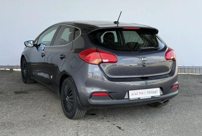 Kia Ceed II с пробегом 2013 года, цена 1 350 000 рублей, 172739 км, хэтчбек, Автокод Объявления