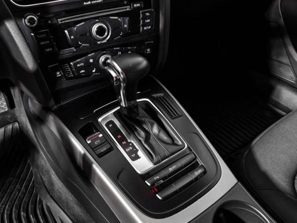 Audi A4 IV (B8) Рестайлинг с пробегом 2013 года, цена 1 365 000 рублей, 143198 км, седан, Автокод Объявления