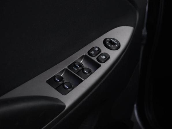 Hyundai Solaris I Рестайлинг с пробегом 2016 года, цена 1 179 077 рублей, 119354 км, седан, Автокод Объявления