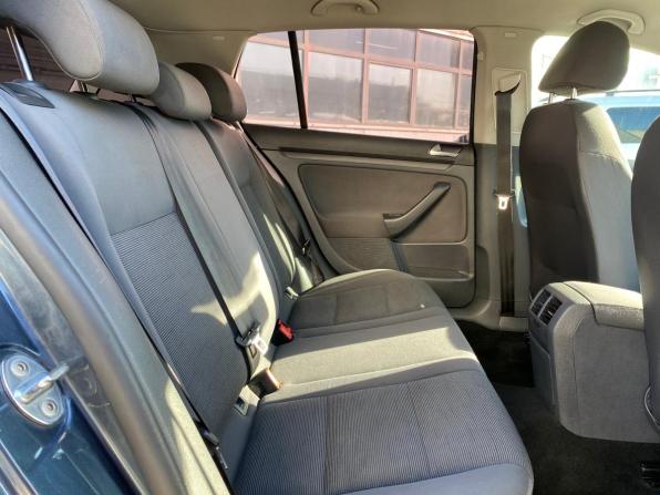 Volkswagen Golf V с пробегом 2008 года, цена 465 000 рублей, 281497 км, хэтчбек, Автокод Объявления