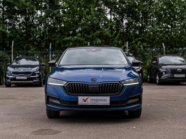 Skoda Octavia IV (A8) с пробегом 2021 года, цена 1 875 000 рублей, 176050 км, лифтбек, Автокод Объявления
