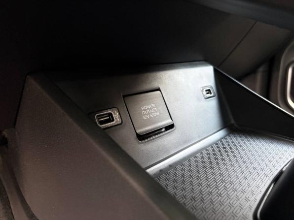 Geely Coolray I с пробегом 2021 года, цена 1 375 000 рублей, 145000 км, внедорожник, Автокод Объявления