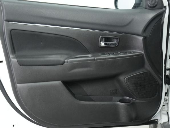 Mitsubishi ASX I Рестайлинг с пробегом 2013 года, цена 1 100 000 рублей, 185574 км, внедорожник, Автокод Объявления
