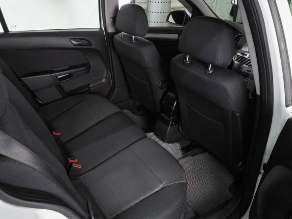 Opel Astra H Рестайлинг с пробегом 2012 года, цена 749 000 рублей, 169532 км, универсал, Автокод Объявления
