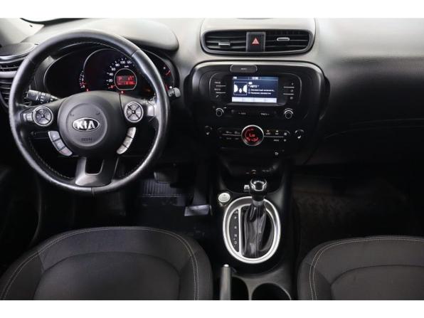 Kia Soul II Рестайлинг с пробегом 2018 года, цена 1 512 000 рублей, 118136 км, хэтчбек, Автокод Объявления