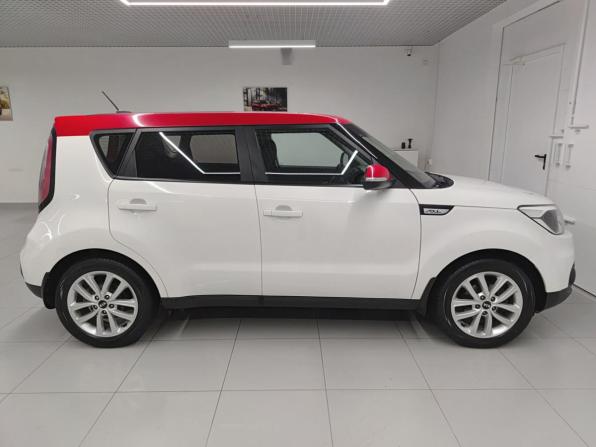 Kia Soul II Рестайлинг с пробегом 2018 года, цена 1 785 000 рублей, 84370 км, хэтчбек, Автокод Объявления