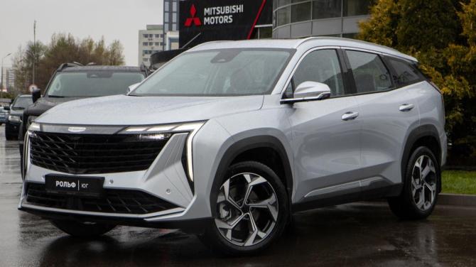 Geely Atlas II с пробегом 2024 года, цена 3 198 000 рублей, 9079 км, внедорожник, Автокод Объявления