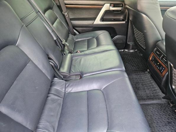Toyota Land Cruiser 200 Series Рестайлинг 2 с пробегом 2016 года, цена 5 398 000 рублей, 267500 км, внедорожник, Автокод Объявления