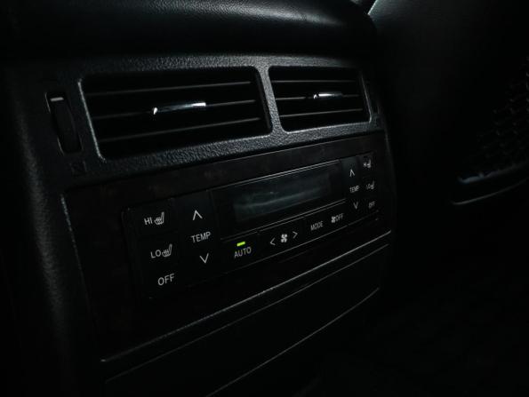 Toyota Land Cruiser 200 Series с пробегом 2012 года, цена 3 500 000 рублей, 154393 км, внедорожник, Автокод Объявления