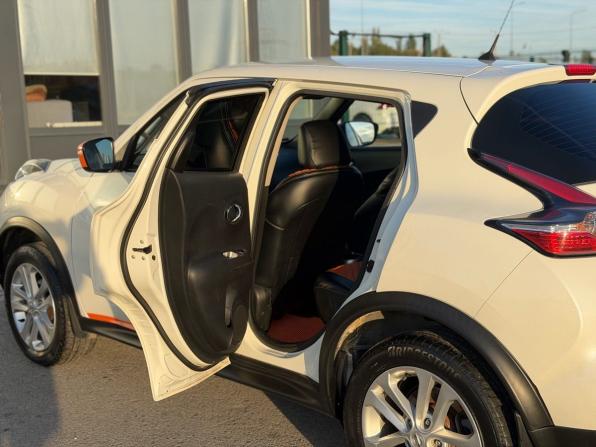 Nissan Juke I Рестайлинг с пробегом 2015 года, цена 1 399 000 рублей, 82633 км, внедорожник, Автокод Объявления