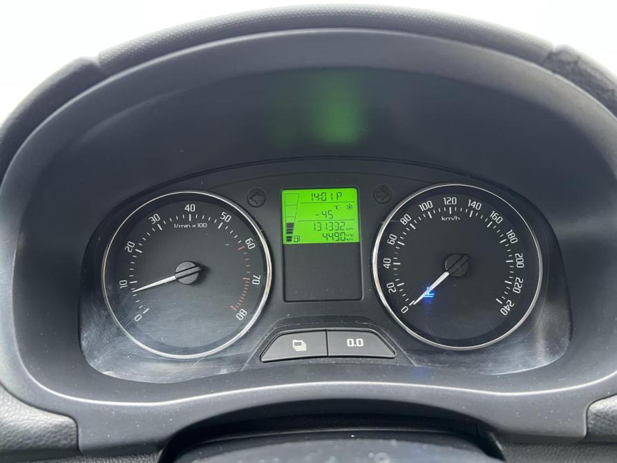 Skoda Fabia II Рестайлинг Октябрьский  - изображение 14