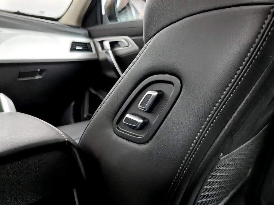 Geely Atlas I Москва  - изображение 24