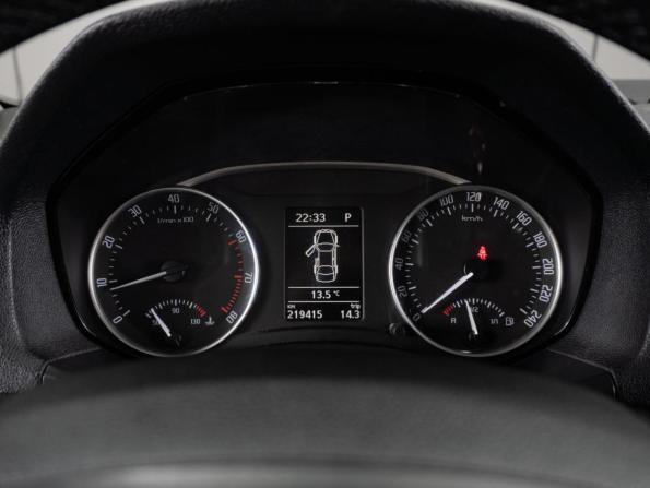 Skoda Octavia II (A5) Рестайлинг с пробегом 2011 года, цена 869 000 рублей, 219415 км, лифтбек, Автокод Объявления