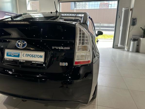 Toyota Prius III (XW30) с пробегом 2010 года, цена 1 059 000 рублей, 282600 км, лифтбек, Автокод Объявления