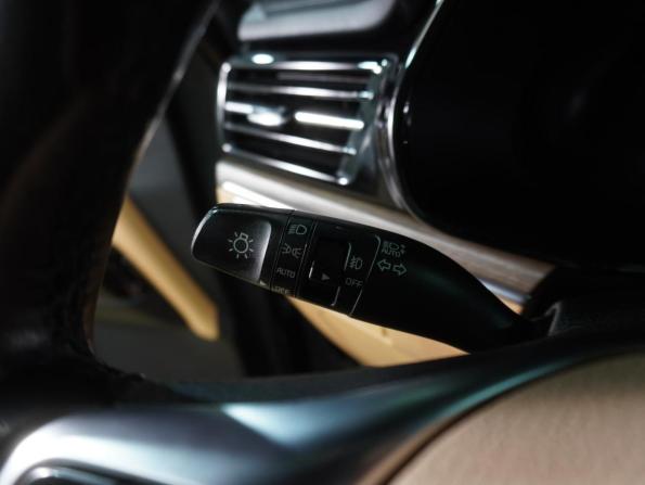 Kia Mohave I Рестайлинг 2 с пробегом 2021 года, цена 4 899 000 рублей, 76719 км, внедорожник, Автокод Объявления