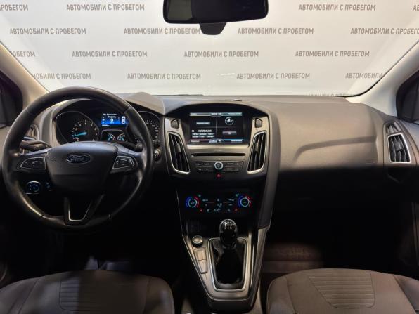 Ford Focus III Рестайлинг с пробегом 2015 года, цена 879 000 рублей, 202000 км, универсал, Автокод Объявления