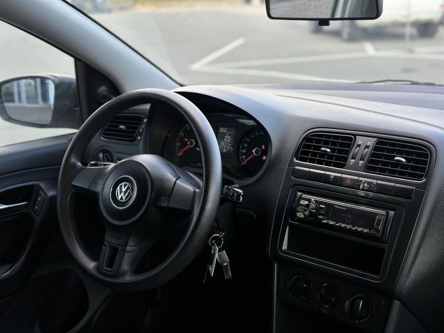 Volkswagen Polo V Рестайлинг Челябинск  - изображение 6