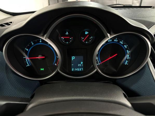 Chevrolet Cruze I Рестайлинг с пробегом 2013 года, цена 735 000 рублей, 214535 км, хэтчбек, Автокод Объявления