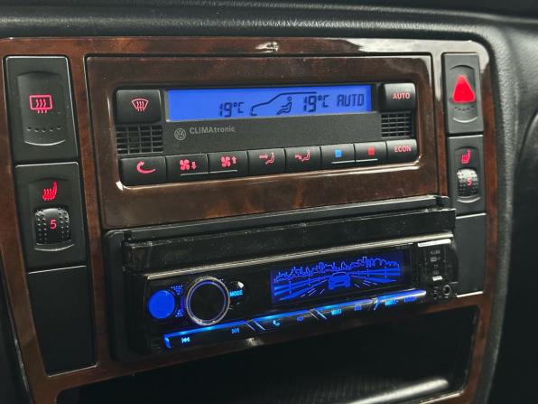 Volkswagen Passat B5 Рестайлинг с пробегом 2001 года, цена 650 000 рублей, 212000 км, седан, Автокод Объявления