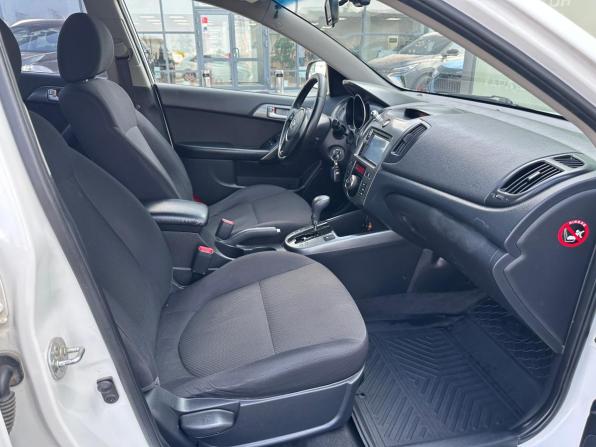 Kia Cerato II с пробегом 2010 года, цена 620 000 рублей, 208963 км, седан, Автокод Объявления