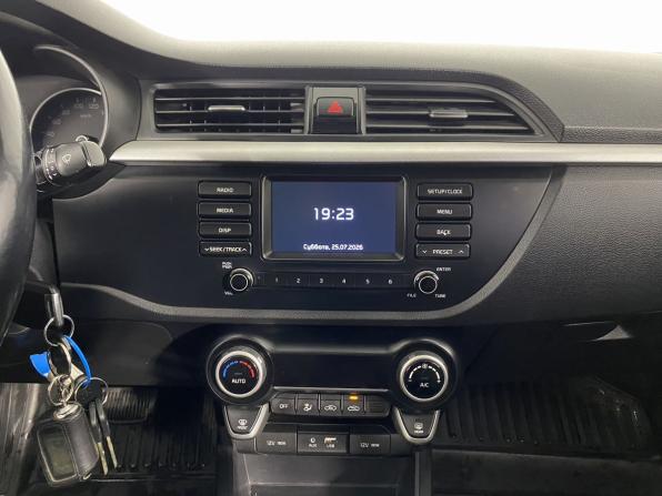 Kia Rio IV с пробегом 2018 года, цена 1 150 000 рублей, 208820 км, седан, Автокод Объявления