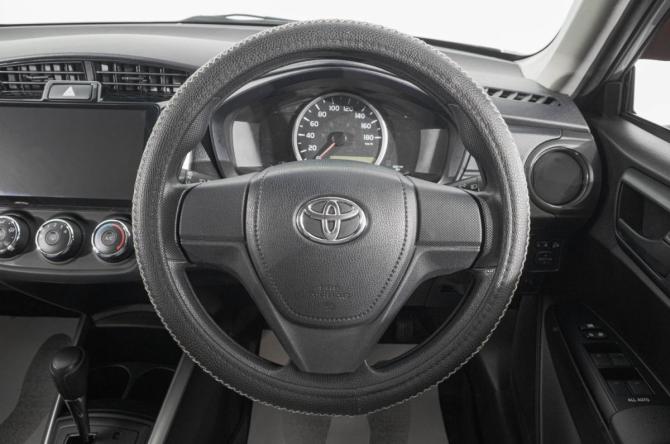Toyota Corolla XI (E160 E170) Рестайлинг 2 с пробегом 2020 года, цена 1 539 000 рублей, 102000 км, универсал, Автокод Объявления