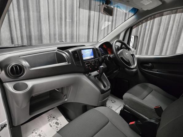Nissan NV200 с пробегом 2015 года, цена 1 149 000 рублей, 179500 км, минивэн, Автокод Объявления