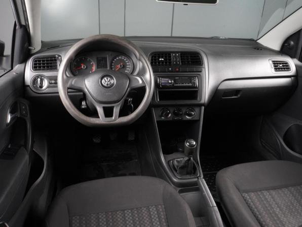 Volkswagen Polo V Рестайлинг с пробегом 2020 года, цена 889 000 рублей, 167827 км, седан, Автокод Объявления